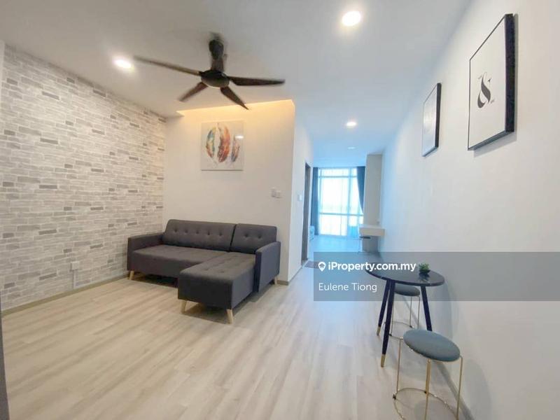 For Rent - Summer Suites @ The Summer Shopping Mall