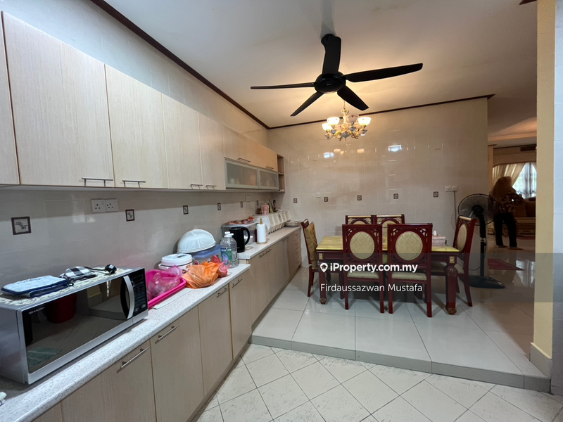 Rumah Berkembar untuk Dijual di Seksyen 27, Shah Alam oleh Firdaussazwan Mustafa - iProperty.com.my