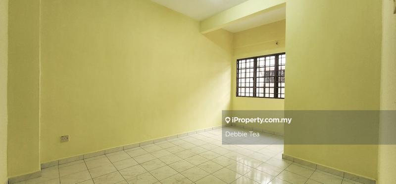 Rumah Teres 2-Tingkat untuk Dijual di Seksyen 4, Kota Damansara oleh Debbie Tea - iProperty.com.my