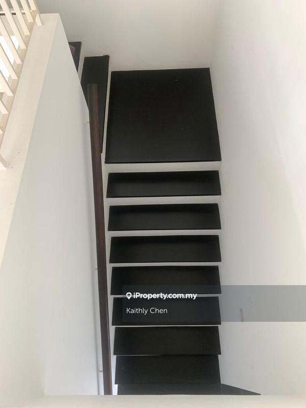 Rumah Berkembar untuk Disewa di Kampung Pulau Meranti, Puchong oleh Kaithly Chen - iProperty.com.my