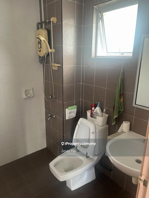 Service Residence for Sale in SuriaMas Suites by Jessy Yip - iProperty.com.my