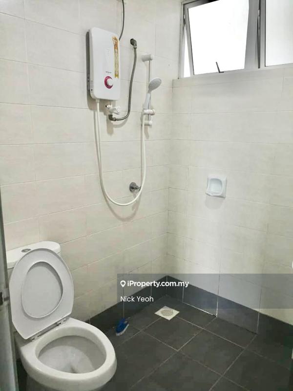 Condominium for Sale in Cova Villa by Nick Yeoh - Bathroom - iProperty.com.my