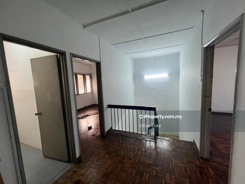 3-storey Terraced House for Sale in Taman Daya, Kepong by Ethan Loke - iProperty.com.my