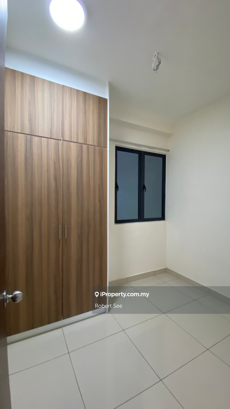 Residensi Servis untuk Dijual di KL Traders Square oleh Robert See - iProperty.com.my