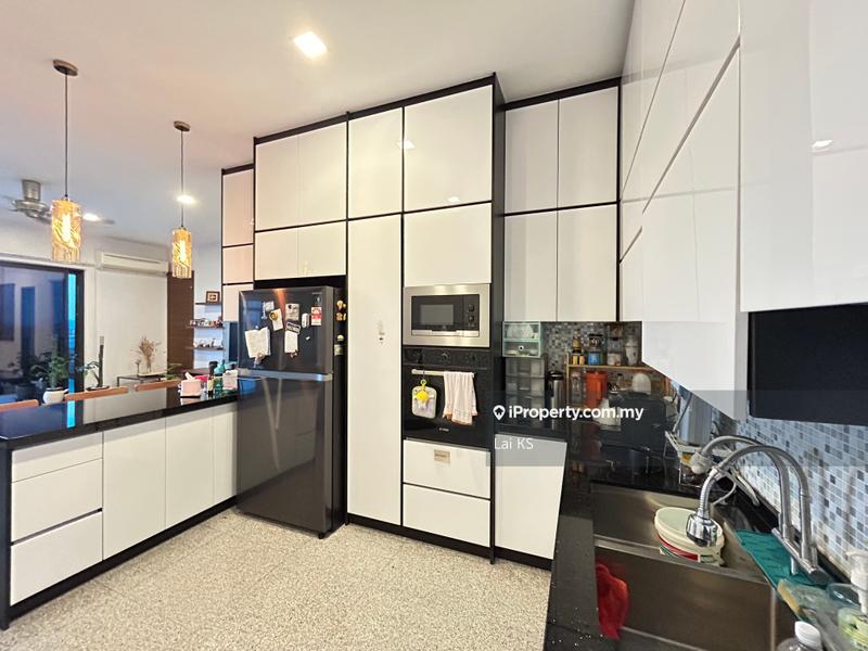 Service Residence for Sale in Isola by Lai KS - iProperty.com.my