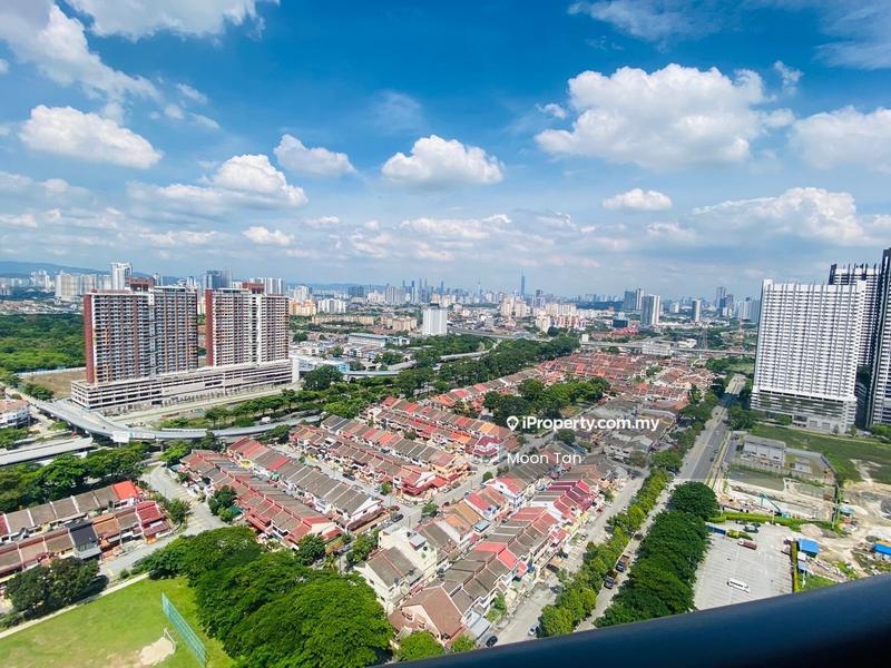 Service Residence for Rent in Aradia Residence @ Lake City KL North by Moon Tan - iProperty.com.my