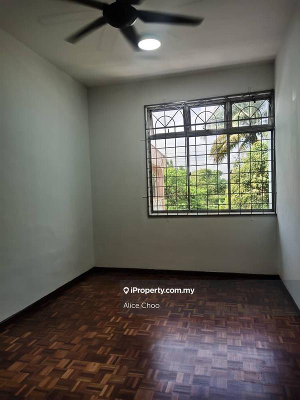 Rumah Teres 2-Tingkat untuk Dijual di Taman Kluang Barat, Kluang, Johor, Kluang oleh Alice Choo - iProperty.com.my