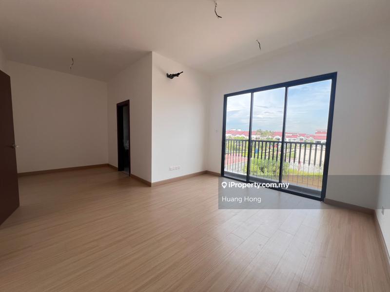 Rumah Berangkai 2 Tingkat untuk Dijual di Setia Safiro, Cyberjaya oleh Huang Hong - iProperty.com.my