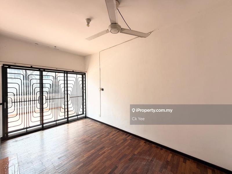 3-storey Terraced House for Sale in Taman Esplanad, Bukit Jalil by Ck Yee - iProperty.com.my