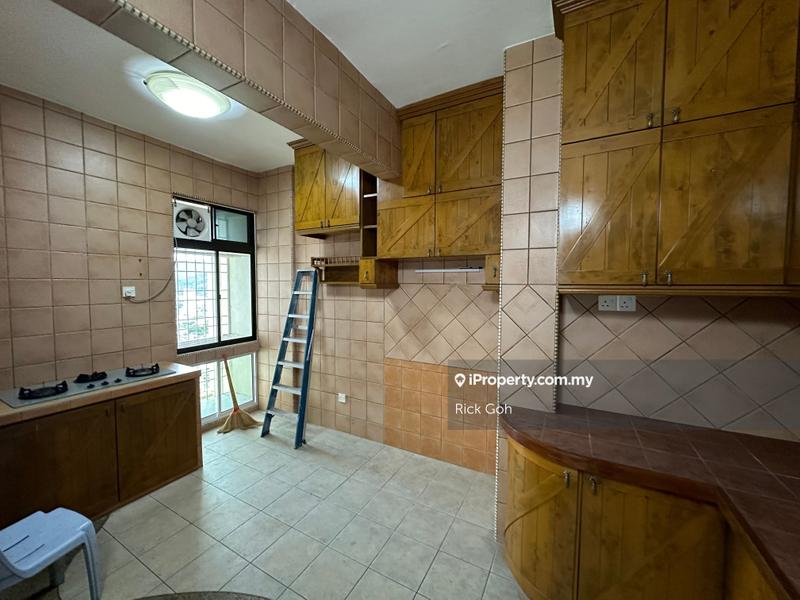 For Rent - Parkview Towers