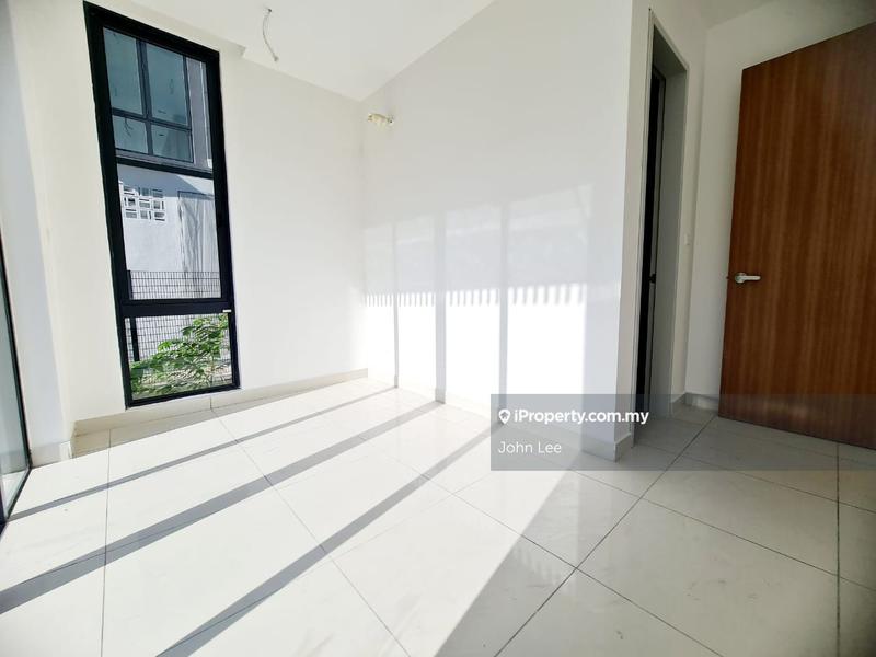 3-storey Terraced House for Sale in Taman Puchong Legenda, Puchong by John Lee - iProperty.com.my