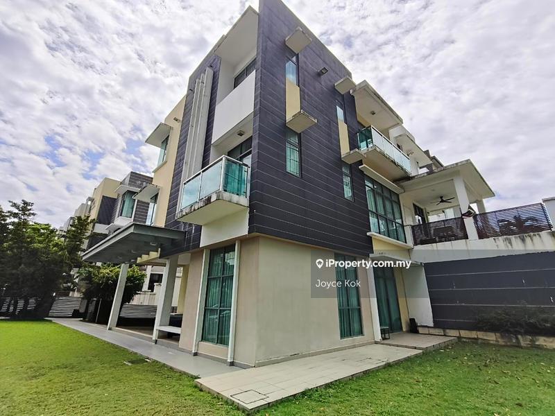 Bungalow House for Sale in Temasya Glenmarie, Glenmarie by Joyce Kok - iProperty.com.my