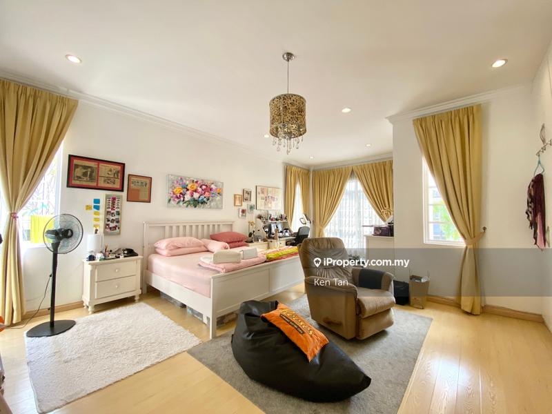 Bungalow House for Sale in Seksyen 11, Kota Damansara by Ken Tan - iProperty.com.my