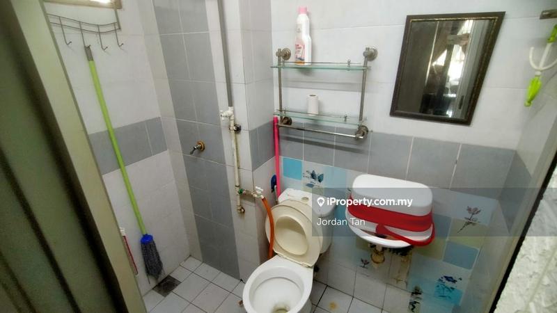 For Sale - 162 Residency