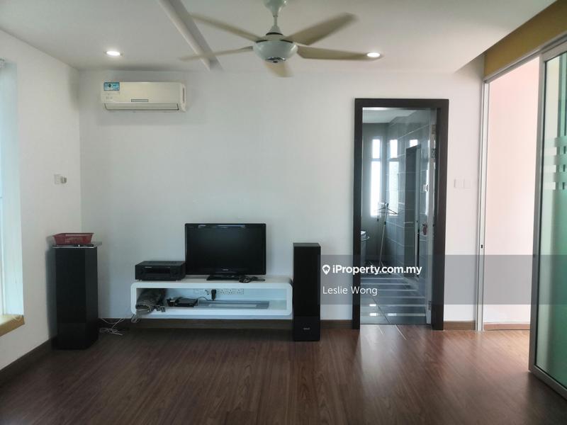Rumah Berkembar untuk Dijual di Bukit Rahman Putra, Sungai Buloh oleh Leslie Wong - iProperty.com.my