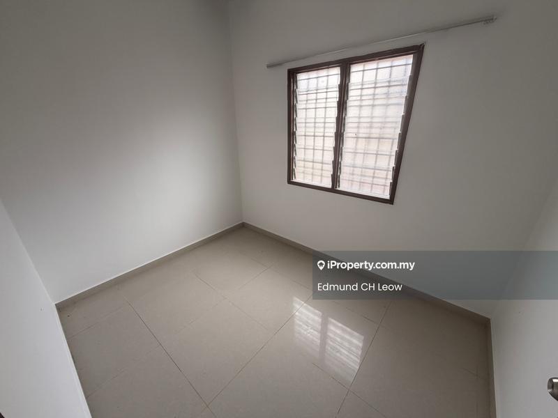 Townhouse for Sale in Templer Suasana, Rawang by Edmund CHLeow - Interior - iProperty.com.my