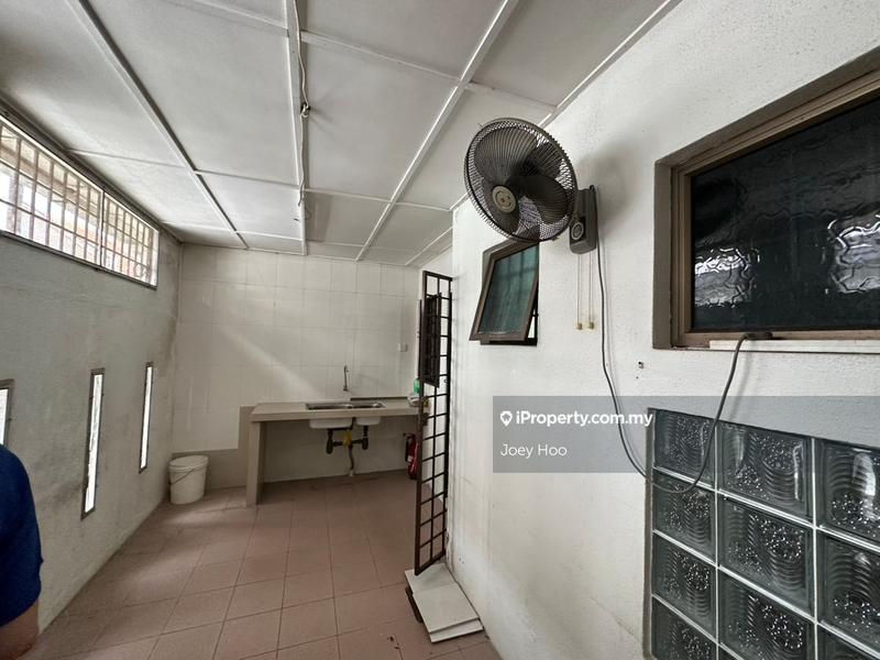 Rumah Teres 2-Tingkat untuk Dijual di Taman Overseas Union (Taman Oug), Jalan Klang Lama (Old Klang Road) oleh Joey Hoo - iProperty.com.my