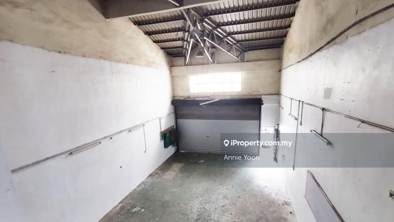 Kilang Teres untuk Dijual di 74bzg, Cheras oleh Annie Yoon - iProperty.com.my