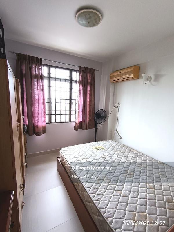 Kondominium untuk Dijual di Azuria Condominium oleh Michael Khng - iProperty.com.my