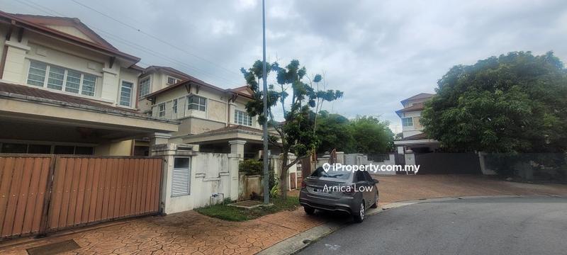 Bungalow House for Sale in Taman Equine, Seri Kembangan by Arnica Low - iProperty.com.my