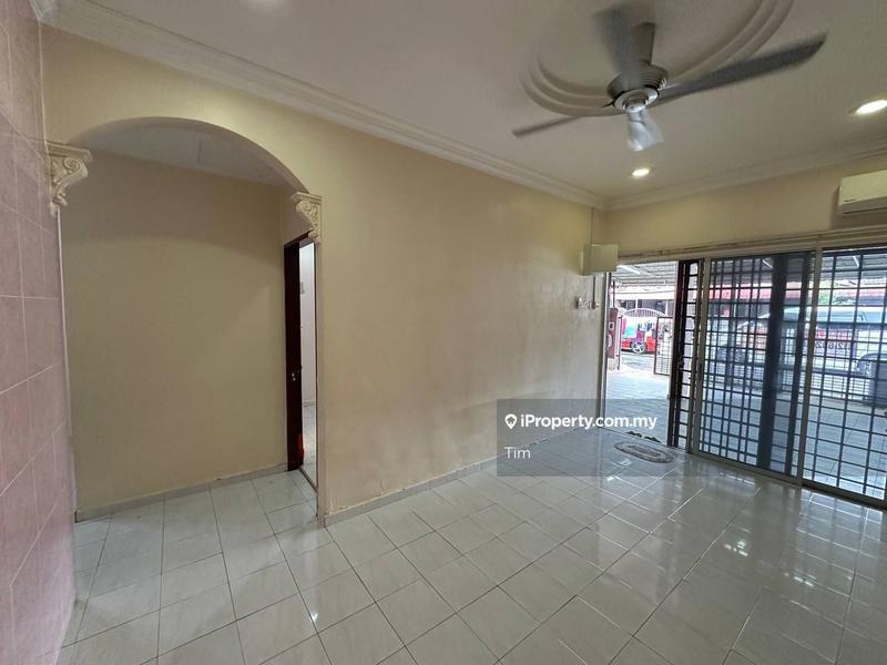 Rumah Berangkai 1 Tingkat untuk Dijual di bd77z, Batu Berendam oleh Tim - iProperty.com.my