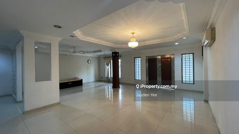 Semi-Detached House for Sale in Taman Overseas Union (Taman Oug), Jalan Klang Lama (Old Klang Road) by Jayden Yee - iProperty.com.my