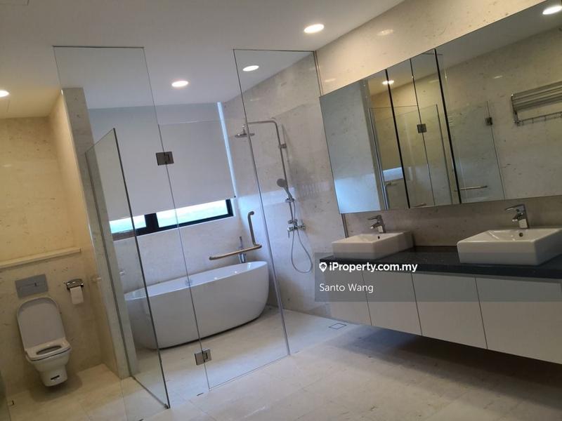 Condominium for Sale in Straits View 18 by Santo Wang - iProperty.com.my