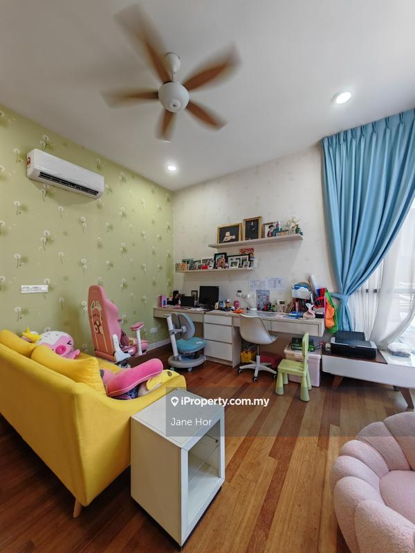 3-storey Terraced House for Sale in 16 Sierra, Puchong by Jane Hor - iProperty.com.my
