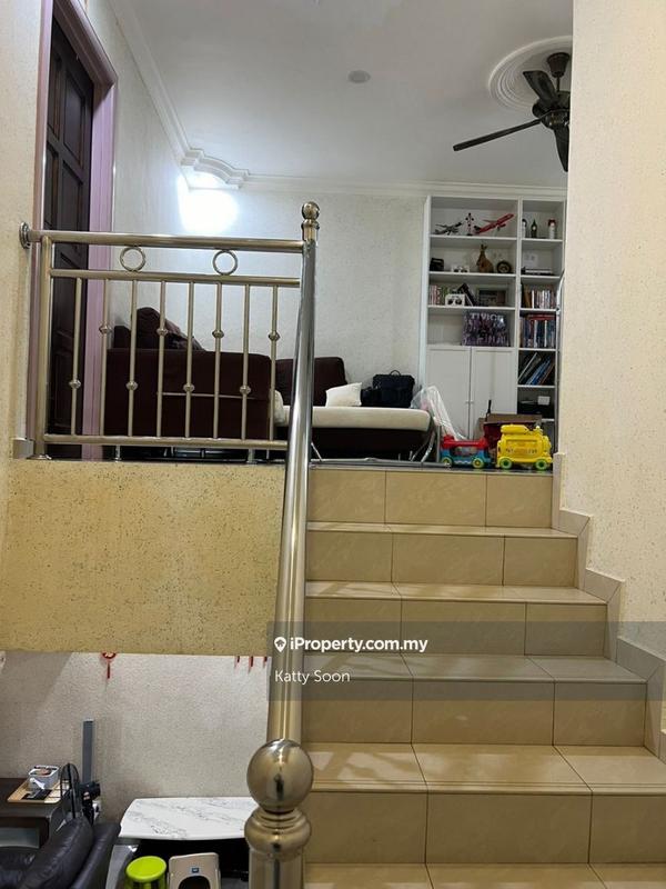 Rumah Teres 2-Tingkat untuk Dijual di Taman Ikhlas, Bandar Sungai Long oleh Katty Soon - iProperty.com.my