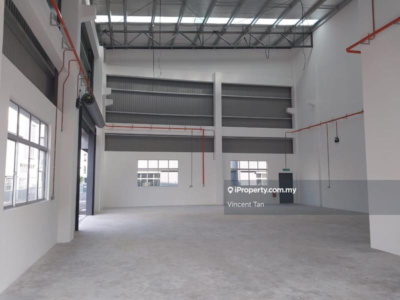 For Rent - Brand New 3 Storey Semi Detached Factory in Nilai( 5 minitues from toll exit)