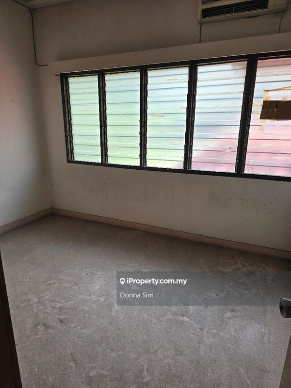 Bungalow House for Sale in Federal Hill, Bangsar by Donna Sim - iProperty.com.my