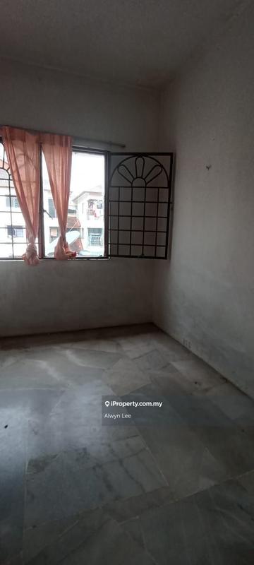 Apartment for Sale in Sri Anggerik 2 by Alwyn Lee - iProperty.com.my