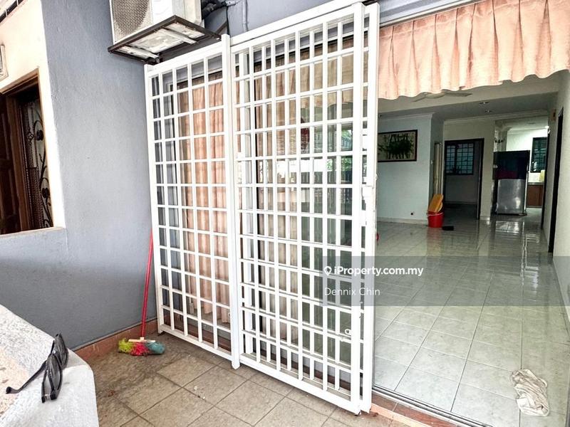 Townhouse for Sale in Taman Lagenda Mas, Cheras by Dennix Chin - iProperty.com.my