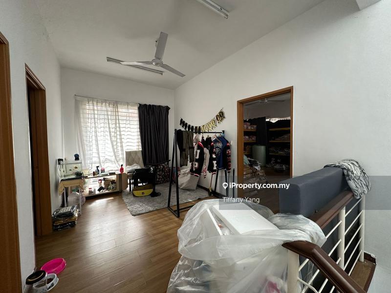 Rumah Berkembar untuk Dijual di Taman Anggun, Rawang oleh Tiffany Yang - iProperty.com.my