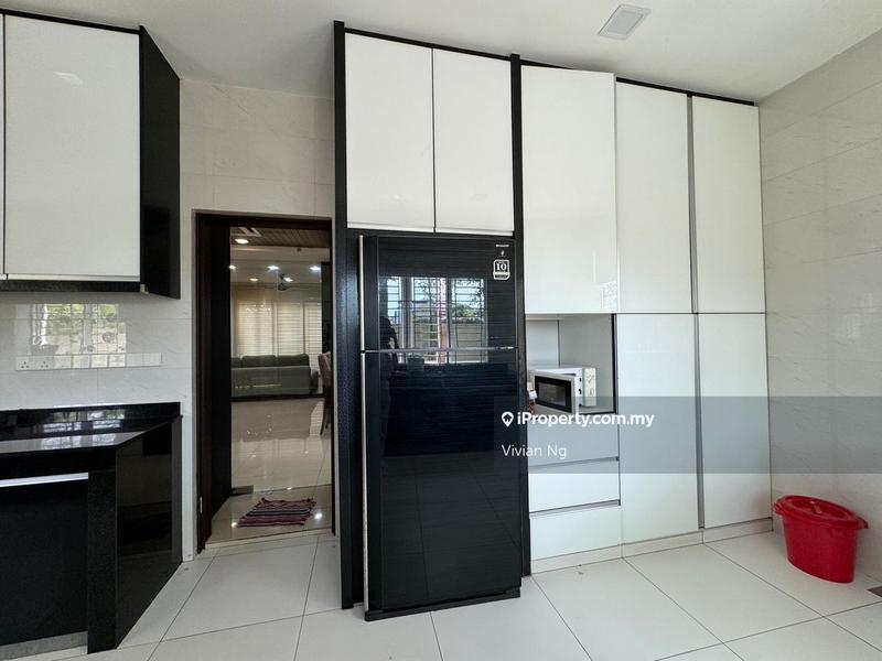 Bungalow House for Sale in Batu 9, Cheras by Vivian Ng - iProperty.com.my