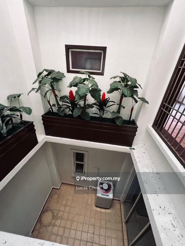 Rumah Berangkai 3.5 Tingkat untuk Dijual di Taman Bukit Wangsamas, Wangsa Maju oleh Lucas Choo - iProperty.com.my