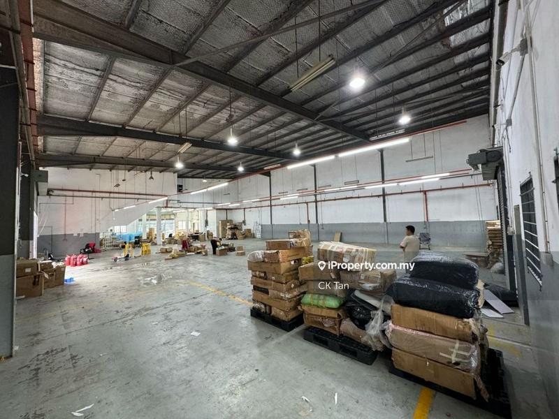 Semi-D Kilang untuk Dijual di Taman Perindustrian Bukit Serdang, Seri Kembangan oleh CK Tan - iProperty.com.my