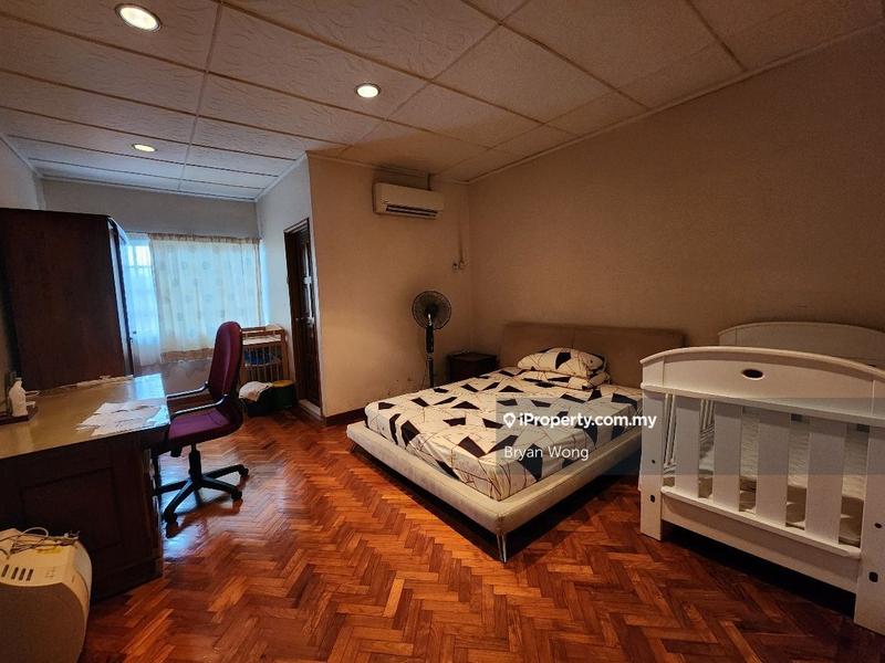 Bungalow House for Sale in SS 21, Damansara Utama, Petaling Jaya by Bryan Wong - iProperty.com.my