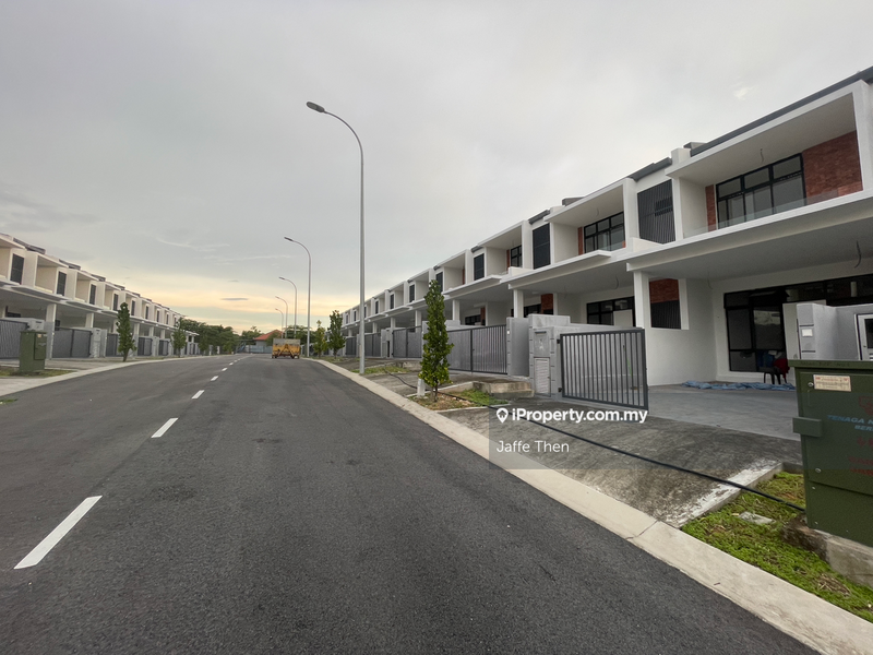 Rumah Berangkai 2 Tingkat untuk Dijual di 5hgx3, Puchong oleh Jaffe Then - iProperty.com.my
