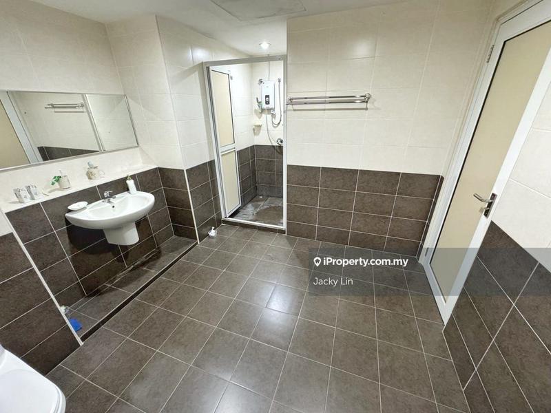 Condominium for Sale in Summer Villa by Jacky Lin - iProperty.com.my