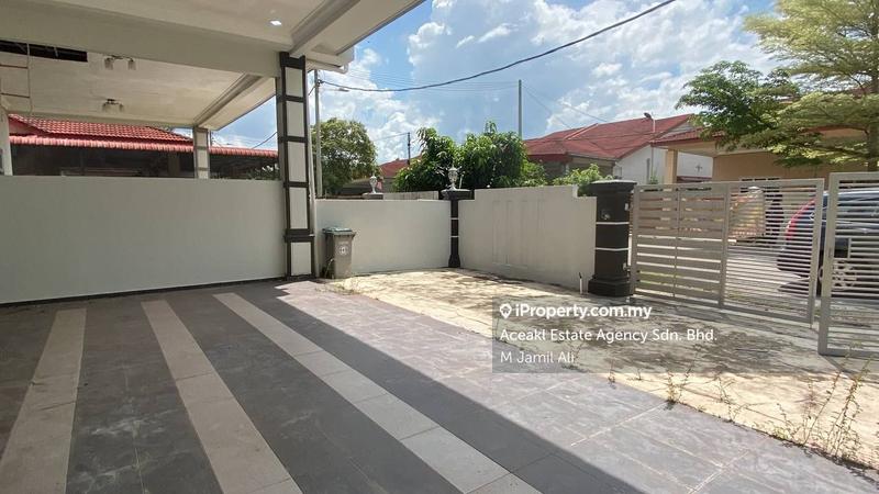 Semi-Detached House for Sale in Bukit Gambir, Grisek by M Jamil Ali - iProperty.com.my