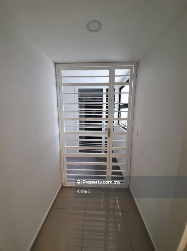 Service Residence for Sale in Tuan Residency by Anba S - iProperty.com.my