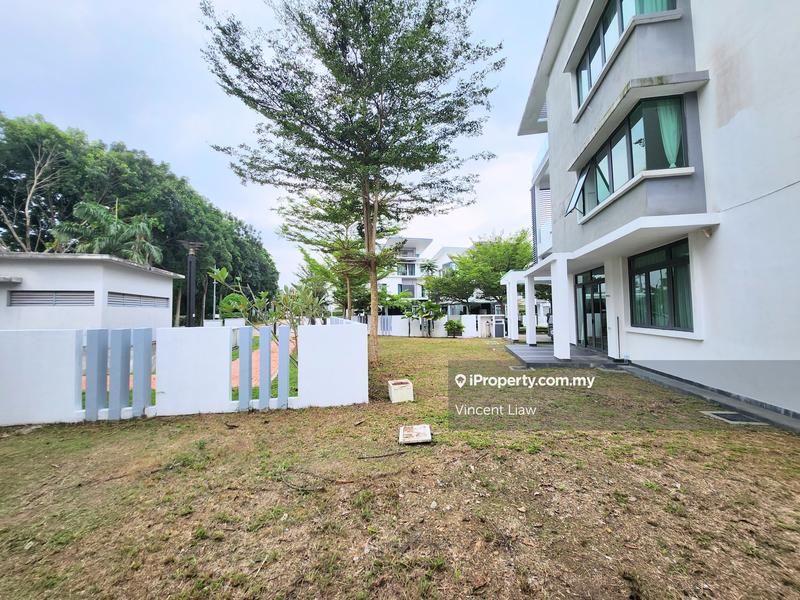 Bungalow House for Sale in Casabella Kota Damansara, Kota Damansara by Vincent Liaw - iProperty.com.my