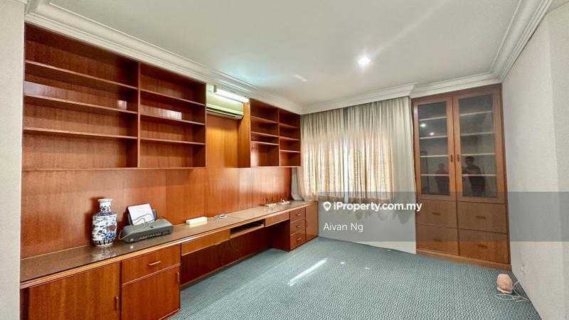 Bungalow House untuk Dijual di Taman Bukit Pantai, Bangsar oleh Aivan Ng - iProperty.com.my