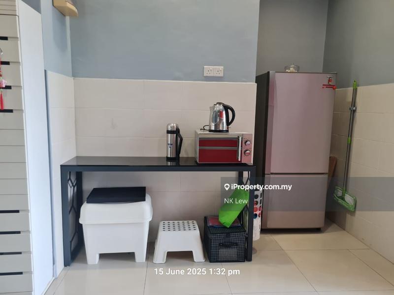 Kondominium untuk Dijual di Bayan Villa, Seri Kembangan oleh NK Lew - iProperty.com.my