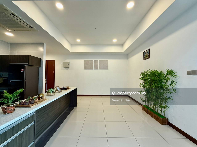 For Rent - Bay Resort Condominium