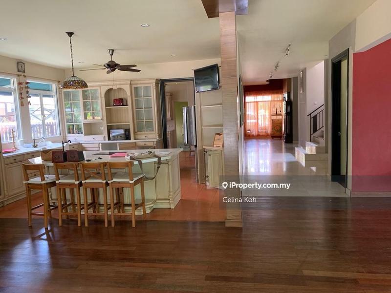 Bungalow House for Sale in Valencia, Sungai Buloh by Celina Koh - iProperty.com.my