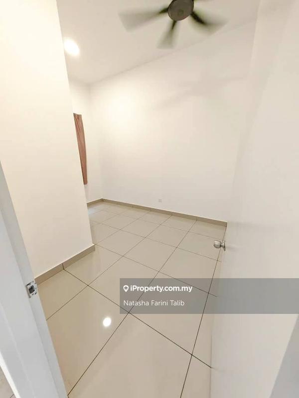 Rumah Berangkai 2 Tingkat untuk Dijual di Taman Saujana KLIA, Sepang oleh Natasha Farini Talib - iProperty.com.my