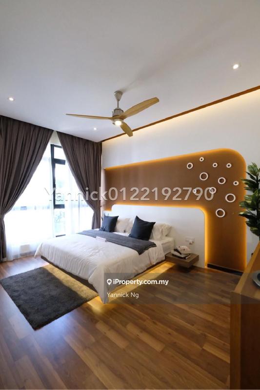Townhouse for Sale in Seri Kembangan, Seri Kembangan by Yannick Ng - iProperty.com.my