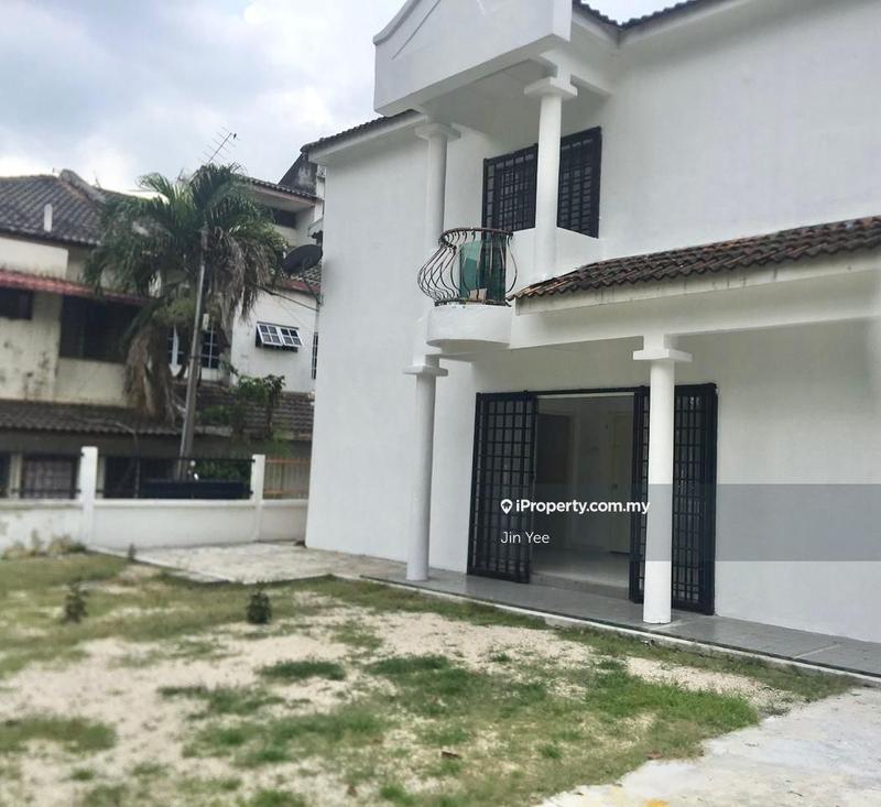 Rumah Teres 2-Tingkat untuk Dijual di Corner / Extra Land / Facing Open / Gated Guarded, Sri Petaling oleh Jin Yee - iProperty.com.my